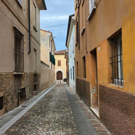 Апартаменты Domus Flavia Мантуя Экстерьер фото